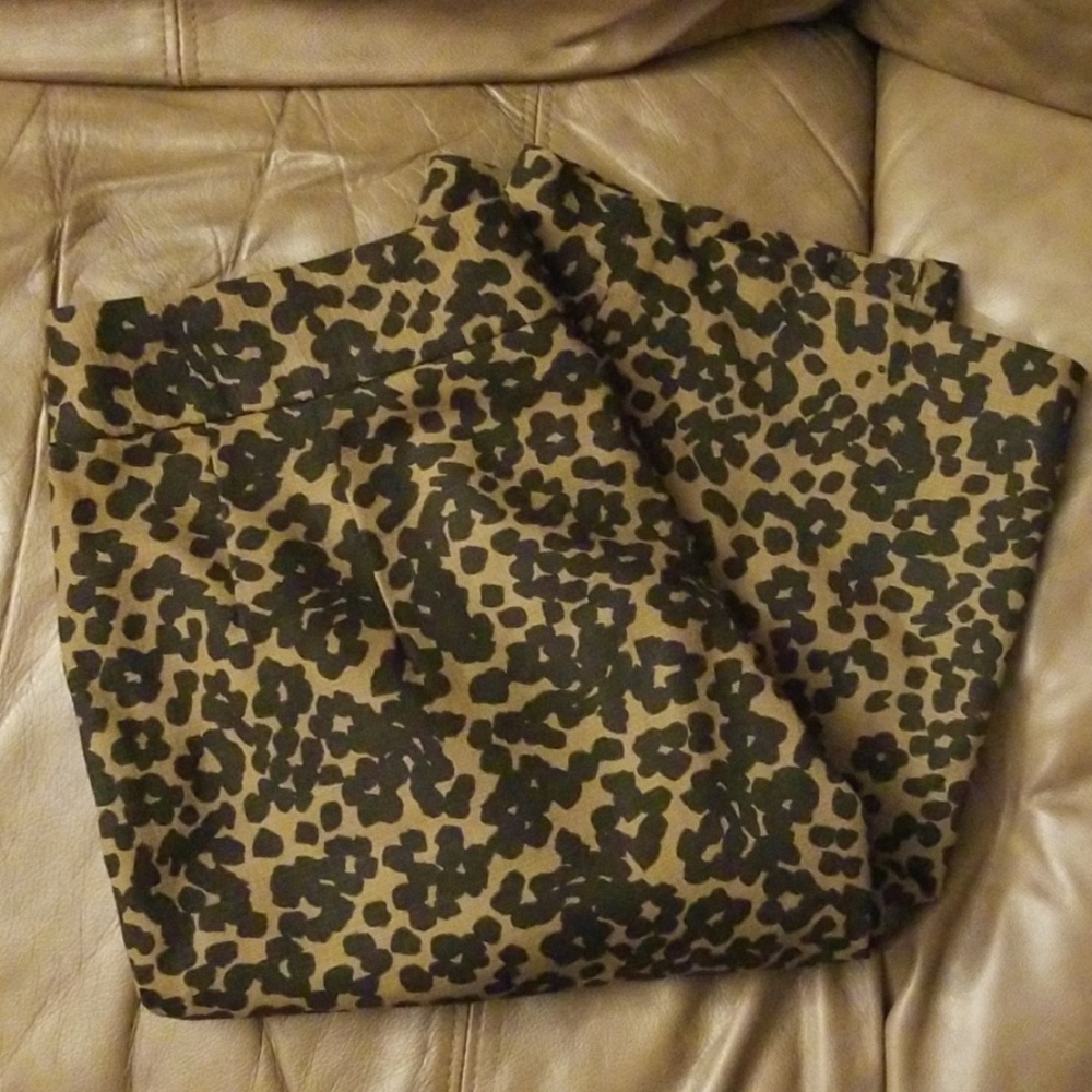 Banana Republic Pencil skirt